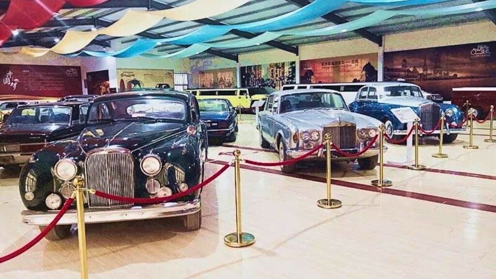 Weifang Generation Classic Car Museum photos