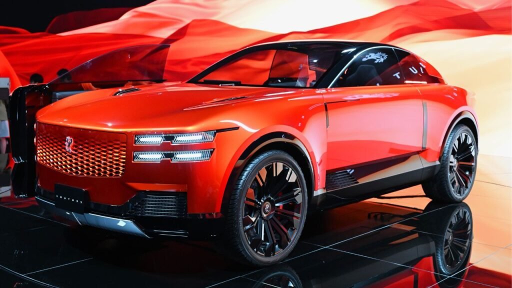 toyota century photos